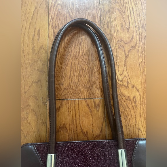 Vintage Kismet Stingray Burgundy Leather Handbag - Picture 8 of 15